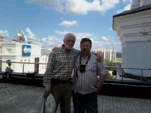 28 Ясанин А.И. и Шаломович В.А. на крыше храма Св. Фёдора Ушакова